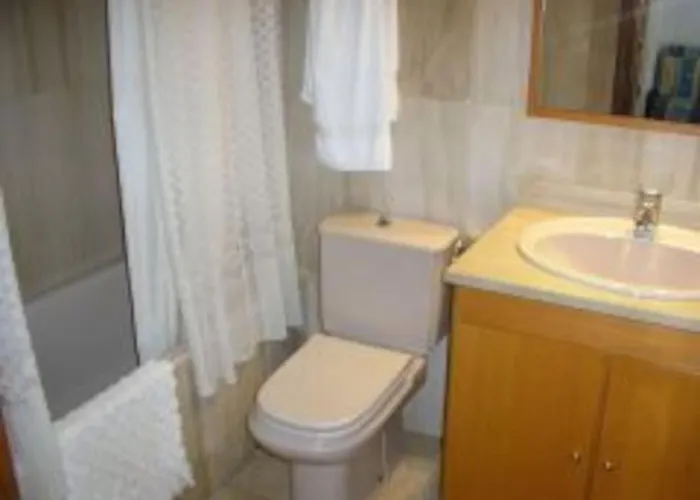 Acogedor Con Piscina Próximo A La Playa Tossa de Mar