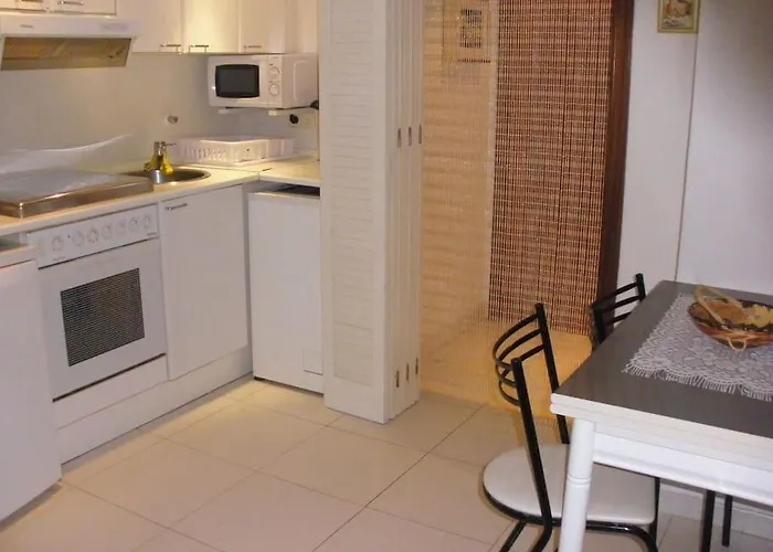 Acogedor Con Piscina Próximo A La Playa Tossa de Mar